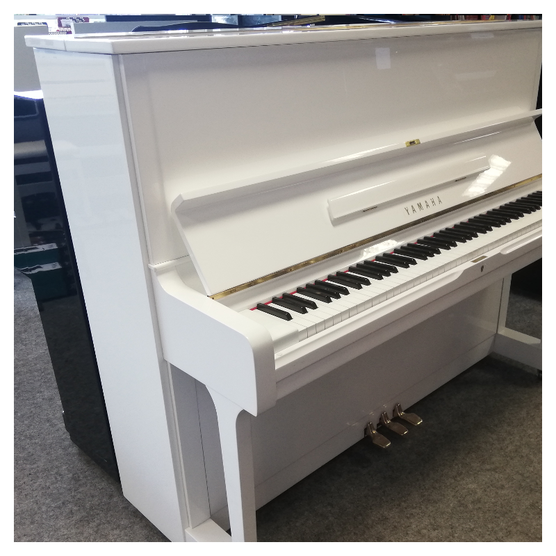 Piano Yamaha U1 Blanc Occasion - L'Atelier du Piano