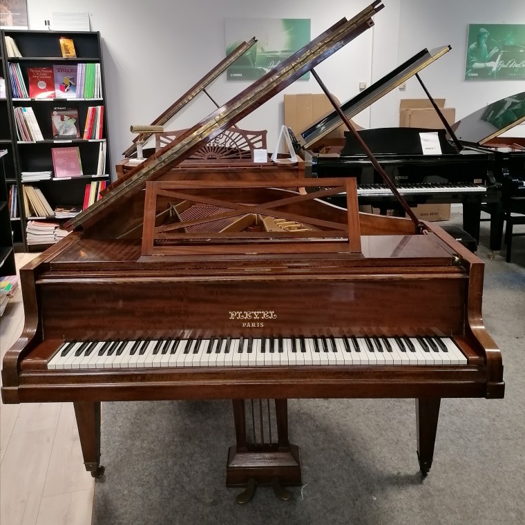 Pleyel modèle F de 1951